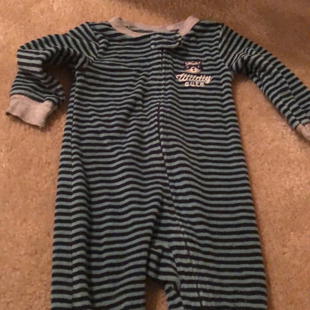 Boys 9 month Carters pjs